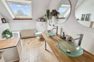 Top-gepflegtes, modernisiertes und individuell nutzbares freistehendes 4-Parteienhaus in Sprockhövel – Die vollständige Adresse der Immobilie erhältst du vom Anbieter., 45549 Sprockhövel – Vorschaubild 11