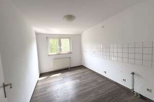 Frisch gestrichene 2-Zimmer Wohnung mit schönem Balkon – Sinnersdorfer Str. 68, 50769 Roggendorf/Thenhoven, Köln – Vorschaubild 6