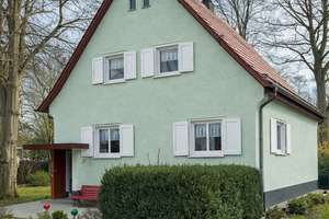 Bezugsfrei! Mit beheiztem Keller! Sehr gepflegt. – Die vollständige Adresse der Immobilie erhältst du vom Anbieter., 14621 Schönwalde-Glien – Vorschaubild 1