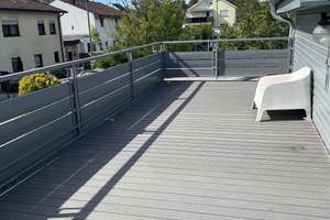 Möbliertes modernes 6,5-Zimmer Haus mit hellem Wohnzimmer , tolle Terrasse und Einbauküche – 71229 Leonberg – Vorschaubild 42