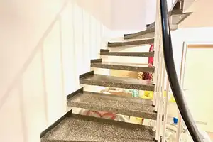 **Sonniger Garten - lichtdurchflutetes Haus - kein Sanierungsstau!!** – München (Kreis) – Vorschaubild 25