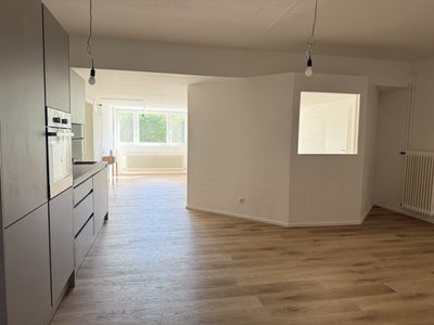 Zuhause mit vier Zimmern auf 120 Quadratmetern in Reichenau. 50 Meter vom See