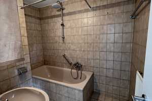 Neu renoviert 2-Zi. Wohnung mit EBK und Balkon – Stuttgart – Vorschaubild 14