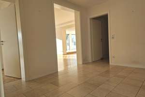 Wie im Penthouse - Top-saniert! + 2 Garagen in Top-Lage von Siegen-Weidenau – Die vollständige Adresse der Immobilie erhältst du vom Anbieter., 57076 Weidenau, Siegen – Vorschaubild 4