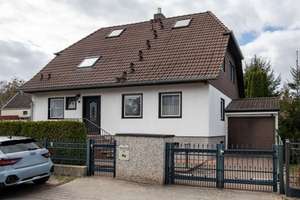Raum für alle – Großzügiges Familienhaus mit Garten in Berlin-Heiligensee – Die vollständige Adresse der Immobilie erhältst du vom Anbieter., 13503 Heiligensee, Berlin – Vorschaubild 6