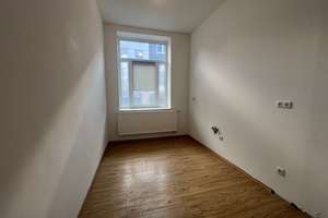 Solingen  - MODERNE -  6 x  EIGENTUMSWOHNUNGEN- + PKW Stellplatz-Garage – Die vollständige Adresse der Immobilie erhältst du vom Anbieter., 42653 Gräfrath, Solingen – Vorschaubild 17