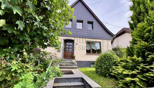 Bild von Traumhaftes Einfamilienhaus in Roxheim – Moderner Wohnkomfort trifft idyllisches Ambiente