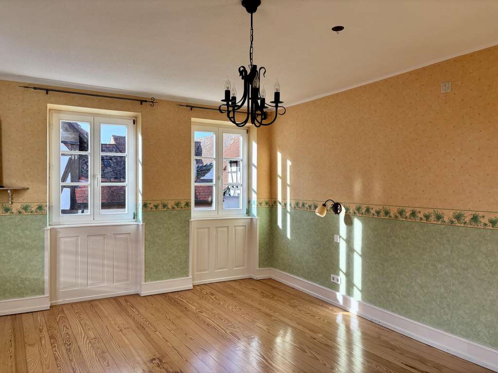 Immobilie in Rhodt unter Rietburg - Einmalige Chance in der Theresienstraße von Rhodt - Charmantes Haus plus zwei Ferienwohnungen - Bild 1