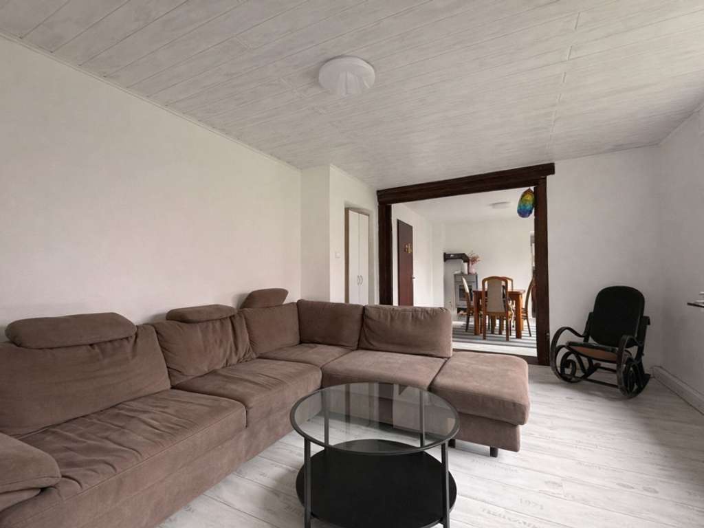 Immobilie in Lügde - Vielseitiges Wohnglück mit Renditepotenzial: Modernisiertes Haupthaus & charmante Gästewohnung - Bild 4