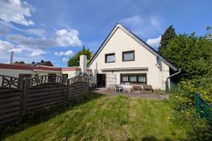 Drei Wohneinheiten, jeweils mit eigenem Garten und eigener Garage – Die vollständige Adresse der Immobilie erhältst du vom Anbieter., 50126 Bergheim – Vorschaubild 9