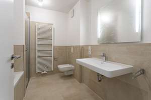 Moderne Wohnung mit EBK & 2 Balkone & Gäste WC! – Löbtauer Straße 62, 1159 Friedrichstadt, Dresden – Vorschaubild 7