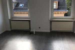 Schöne 3-Zimmer-Wohnung im Zentrum von Wuppertal zu vermieten. – Deweerthstraß 63, 42107 Elberfeld, Wuppertal – Vorschaubild 2