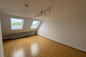 Sanierte Drei-Zimmer Maisonette-Wohnung mit Balkon in Schwachhausen – Die vollständige Adresse der Immobilie erhältst du vom Anbieter., 28211 Radio Bremen, Bremen – Vorschaubild 13