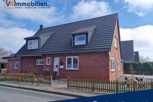 Großzügige Immobilie in Rödemis mit separater Einliegerwohnung – Die vollständige Adresse der Immobilie erhältst du vom Anbieter., 25813 Husum – Vorschaubild 1