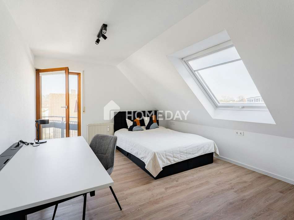 Schlafzimmer 1 3