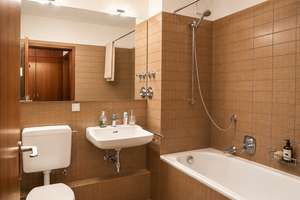 Charmante Wohnung am Park - mit Balkon und Tiefgaragenstellplatz – 30627 Groß-Buchholz, Hannover – Vorschaubild 4