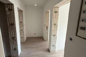 Modernisiert wohnen: 3 Zimmer mit Balkon und gehobener Ausstattung – Stresemannstraße 166 0, 27576 Lehe, Bremerhaven – Vorschaubild 2