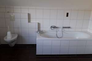 Wohnen im Grünen - ruhig gelegene 4-Zimmer-Wohnung in Bottrop – Christfurth 11, 46244 Grafenwald, Bottrop – Vorschaubild 2