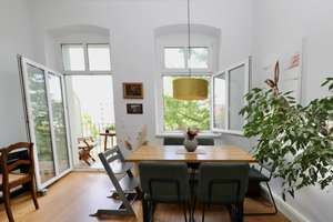 HOHE DECKEN, BALKON & PARKETTBODEN - BEGEHRTE KIEZLAGE, RUHIG & ZENTRAL - DIREKT AM HAUSBURGPARK – Kochhannstr. 19 nd, 10249 Friedrichshain, Berlin – Vorschaubild 14
