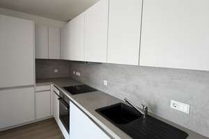 Helle 3-Raum-Wohnung mit Einbauküche und Balkon