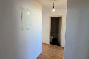 Gemütliche 2-Zimmer-Wohnung mit sonnigem Balkon zum Innenhof – 81673 Josephsburg, München – Vorschaubild 8