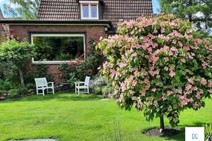Alsterdorfer Gartenstadt, charmantes 30er-Jahre Einfamilienhaus mit Garage – Die vollständige Adresse der Immobilie erhältst du vom Anbieter., 22297 Alsterdorf, Hamburg – Vorschaubild 4