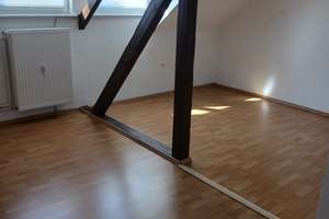 Wohnen mit Charakter: 3-Zimmer-Wohnung in Pforzheim – Weiherstr. 17-19, 75173 Südweststadt, Pforzheim – Vorschaubild 2