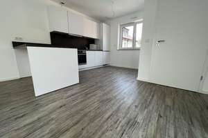 Lichtdurchflutete 3-Zimmer-Wohnung mit moderner Küche – Bruchstraße 2, 55246 Mainz-Kostheim, Wiesbaden – Vorschaubild 2