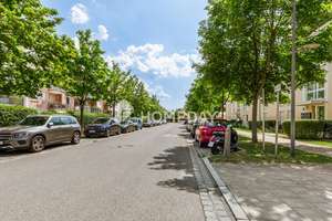 Stilvolle Wohnung im dritten Obergeschoss mit EBK, Balkon, Tiefgarage und Aufzug in Unterföhring – 85774 Unterföhring – Vorschaubild 16