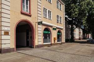 Gut gelegene 3-Zimmer-Wohnung in der Innenstadt // 1.OG links – Goethestr. 35, 38440 Stadtmitte (Ortsteil), Wolfsburg – Vorschaubild 1