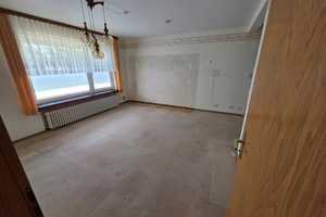 Solides Einfamilienhaus mit Einliegerwohnung in exponierter Wald Lage, mit Erweiterungspotenzial. – Nienburg (Weser) (Kreis) – Vorschaubild 11