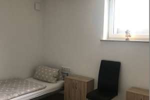 Mehrfamilienhaus mit Monteurwohnungsbetrieb komplett-möbliert zu verkaufen – Unterer Grasweg 42, 85055 Nordost, Ingolstadt – Vorschaubild 6