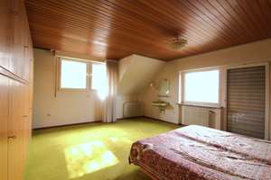 Freistehendes Einfamilienhaus mit großem Grundstück  in ruhiger Wohnlage von Grefrath – Die vollständige Adresse der Immobilie erhältst du vom Anbieter., 47929 Grefrath – Vorschaubild 6