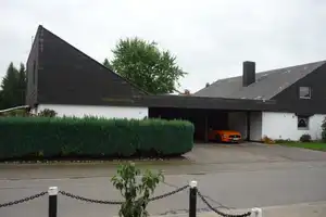 Architekten.-Lofthaus : Aufgeteilt in zwei Blöcke : Hauptwohnung 205 m²,  Mietwohnung 3  Whg.  165m² – Osterrönfeld, Rendsburg-Eckernförde (Kreis), 24783 Rendsburg-Eckernförde (Kreis) – Vorschaubild 1