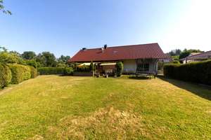 Großzügiges Wohnhaus mit Ausbaupotenzial in traumhafter Waldrandlage – Die vollständige Adresse der Immobilie erhältst du vom Anbieter., 63694 Limeshain – Vorschaubild 6
