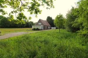 Gepflegtes Wohnhaus mit viel Platz in und ums Haus und einem schönen Grundstück – Die vollständige Adresse der Immobilie erhältst du vom Anbieter., 26871 Papenburg – Vorschaubild 3