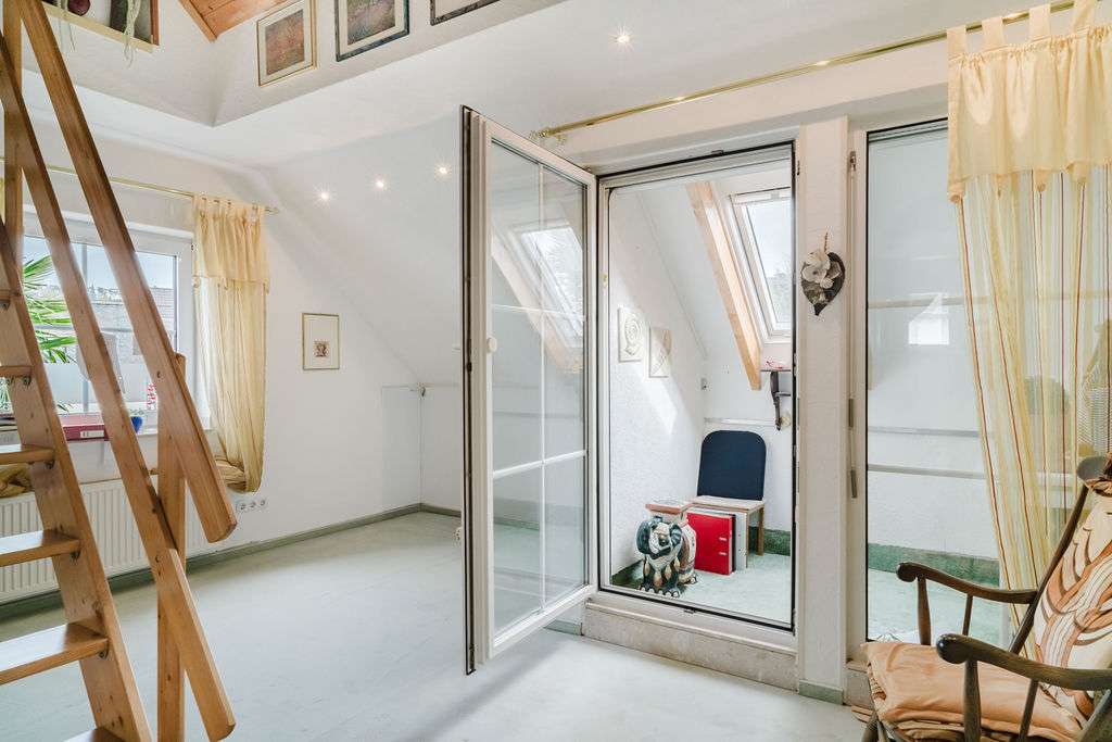 Immobilie in Niederwerth - Hier fühlt man sich wohl! 
Schöne Doppelhaushälfte auf dem Niederwerth - Bild 0