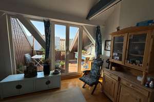 Zuhause mit vier Zimmern und Balkon über zwei Etagen in Berlin Wedding – Biesentaler Straße 10, 13359 Gesundbrunnen, Berlin – Vorschaubild 5