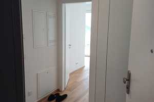 Exklusive, traumhafte und barrierefreie Gartenwohnung in Haar!! Perfekte Singlewohnung!! – Annelies-Kupper-Allee 5a, 85540 München (Kreis) – Vorschaubild 2