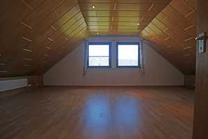 * Wohnen in begehrter Lage * Duschbad * EBK * Keller * Terrasse * Garten * Garage * uvm. * – Herzogtum Lauenburg (Kreis) – Vorschaubild 7