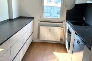 Neu renovierte 2-Zimmer- Dachterrassen-Wohnung im Arabellapark-Bogenhausen – Elektrastraße  28, 81925 Parkstadt, München – Vorschaubild 5