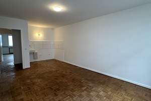 Schöne 2 Zimmer Wohnung mit Balkon zu vermieten – Talstraße 6, 40217 Friedrichstadt, Düsseldorf – Vorschaubild 2