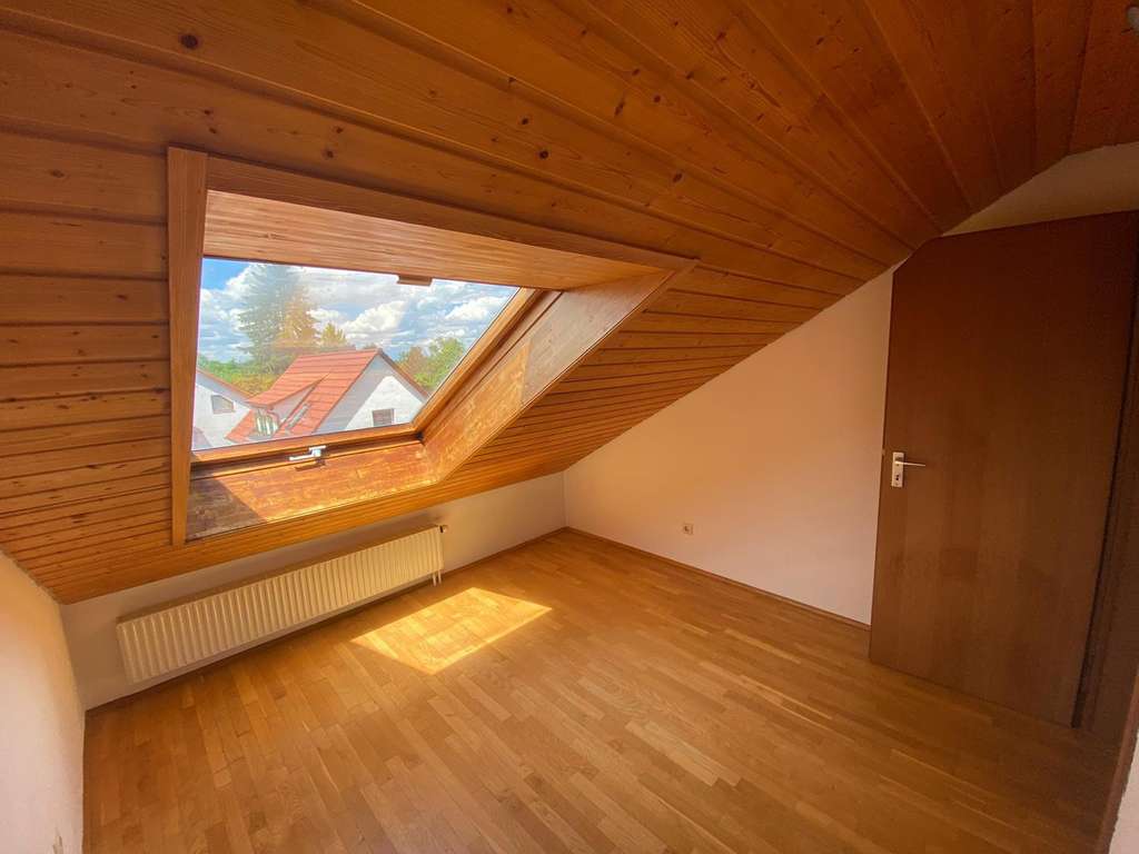 Immobilie in Steinenbronn - Einfamilienhaus in 71144 Steinenbronn - Bild 1