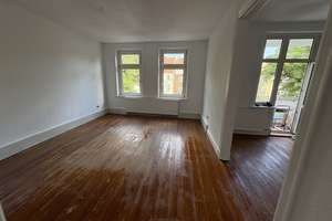 Schöne 3-Zimmer-Altbau-Wohnung in St.Lorenz Süd 