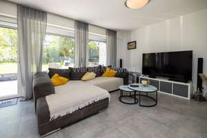 Modernisiertes Einfamilienhaus (einseitig angebaut) mit ELW, 2 Terrassen + Garten in Zentrumslage – Die vollständige Adresse der Immobilie erhältst du vom Anbieter., 53804 Much – Vorschaubild 12