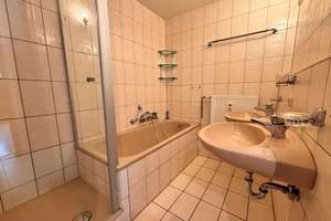 Sehr ruhig gelegene, freie 2 ½-Zimmer-Wohnung mit Westterrasse, Garten, Ostbalkon und TG-Stellplatz! – Die vollständige Adresse der Immobilie erhältst du vom Anbieter., 70567 Möhringen-Nord, Stuttgart – Vorschaubild 13