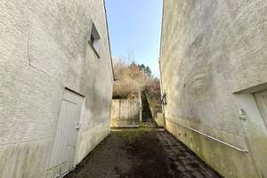 Sanierung oder Abriß mit tollem Blick! – Die vollständige Adresse der Immobilie erhältst du vom Anbieter., 65201 Frauenstein, Wiesbaden – Vorschaubild 5