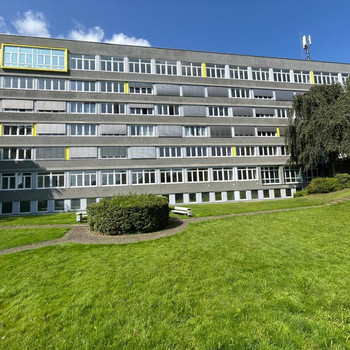 552 - 3.947 m² revitalisierte Büros in zentraler Lage | gute Visibilität | Erstbezug | Stellplätze