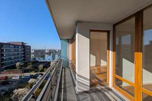 3 Zimmer Wohnung mit 2 Balkonen im 4. OG an der Rummelsburger Bucht mit Tiefgaragenplatz – Hauptstraße 5/o, 10317 Rummelsburg, Berlin – Vorschaubild 1