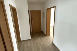 Top-Lage: 3-Zimmer-Wohnung mit Balkon im Musikerviertel – Schumannstrasse 15, 38820 Halberstadt – Vorschaubild 3